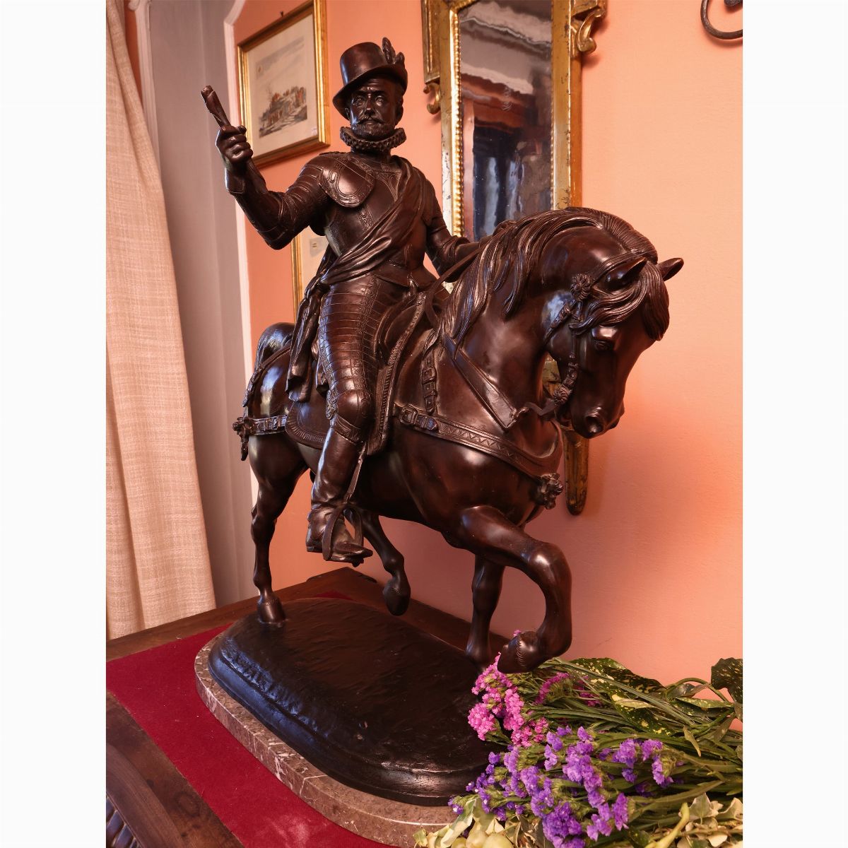 Personaggio a Cavallo