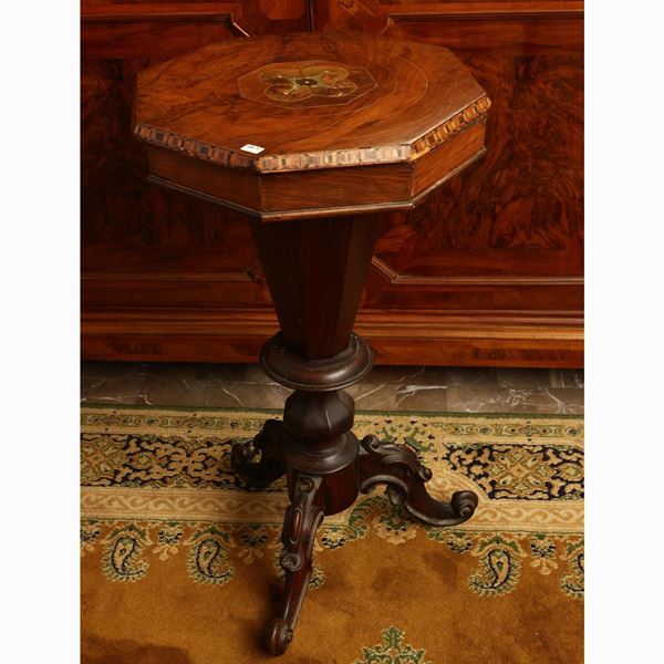 Cornucopia work table in walnut veneer