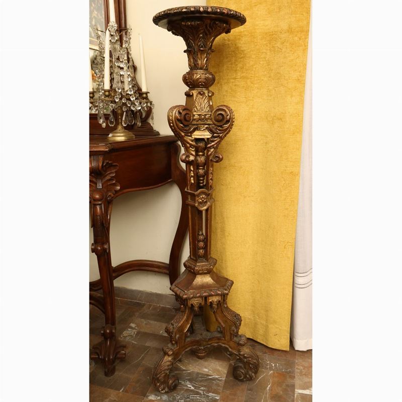 Colonna Portavasi in Legno e Pastiglia Dorata