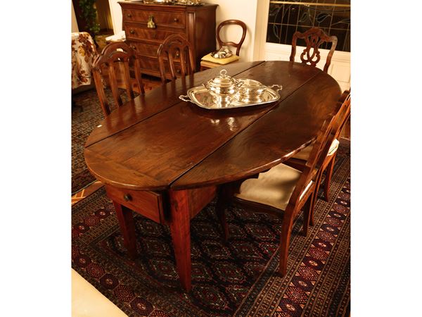Rustic table with chestnut and other essences