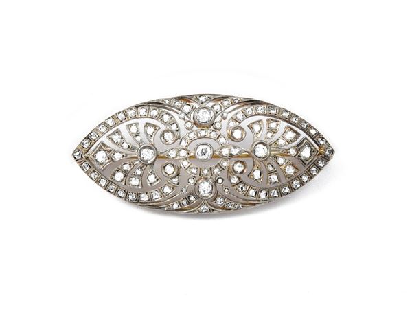 Yellow gold and silver brooch with diamonds  (Early 20th century)  - Auction Jewels and Watches - Maison Bibelot - Casa d'Aste Firenze - Milano