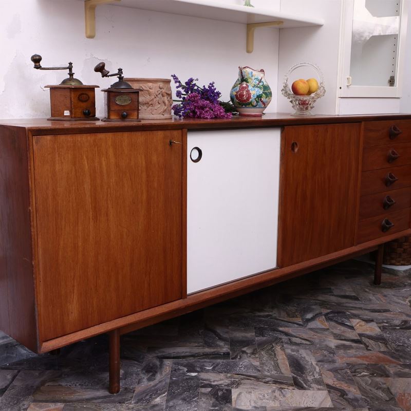 Credenza Buffet in Tek