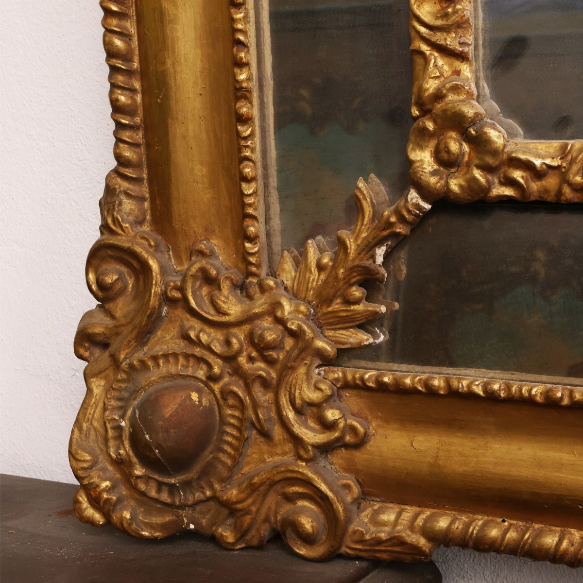 Specchiera in Legno e Pastiglia Dorata