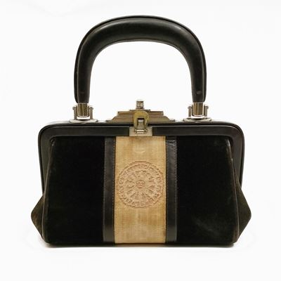 Roberta di Camerino, Borsa "bagonghi"