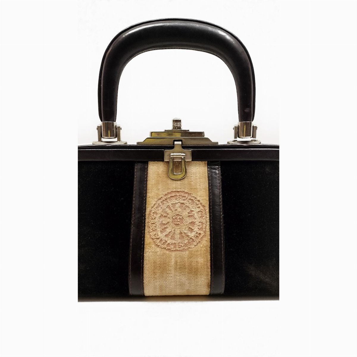 Roberta di Camerino, Borsa "bagonghi"