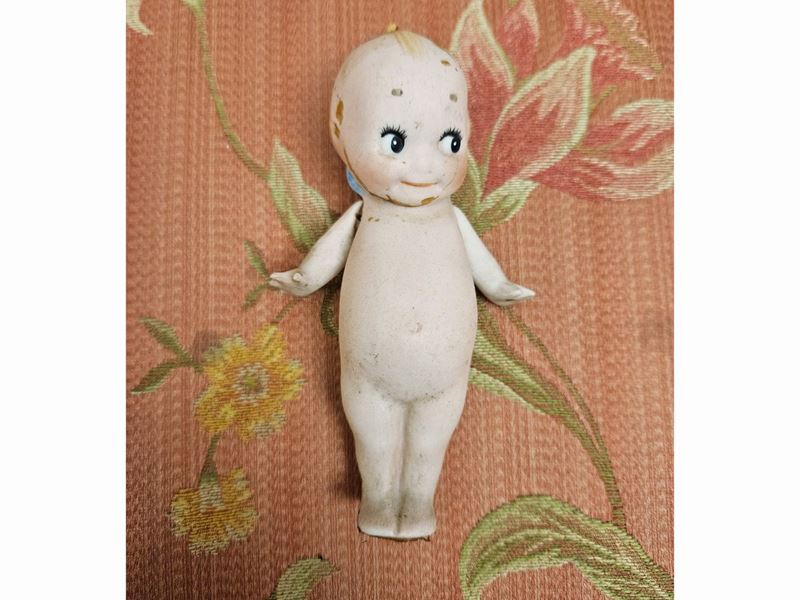 Kewpie in Biscuit
