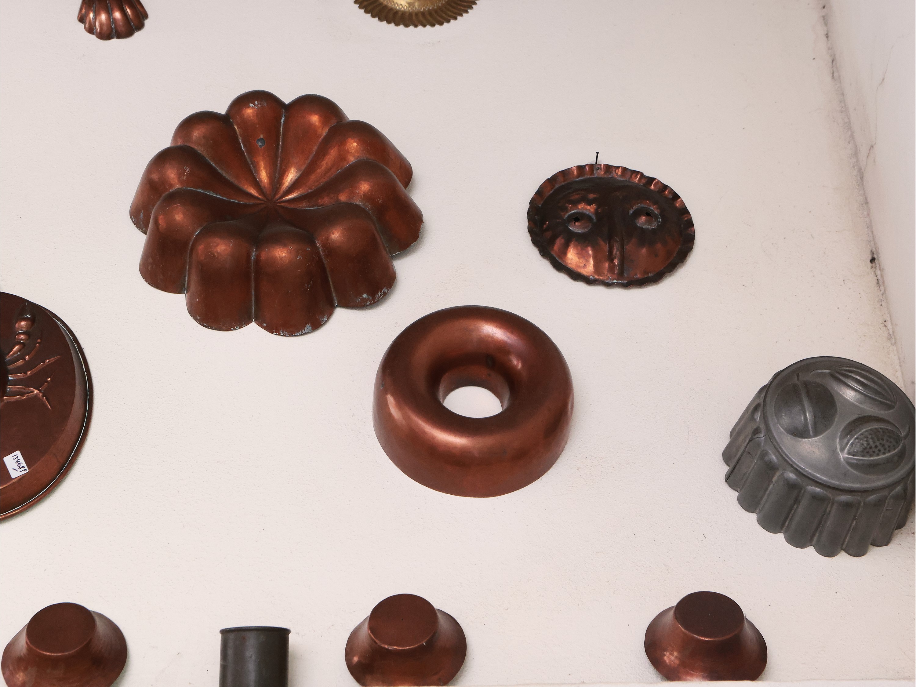 Collezione di Stampi D'epoca per Torte e Budini in Rame ed Altri Metalli