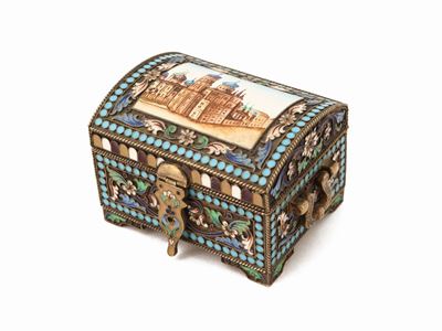 Piccolo Scrigno in Argento e Smalti Policromi Cloisonné, Dmitry Orlov, Mosca 1891
