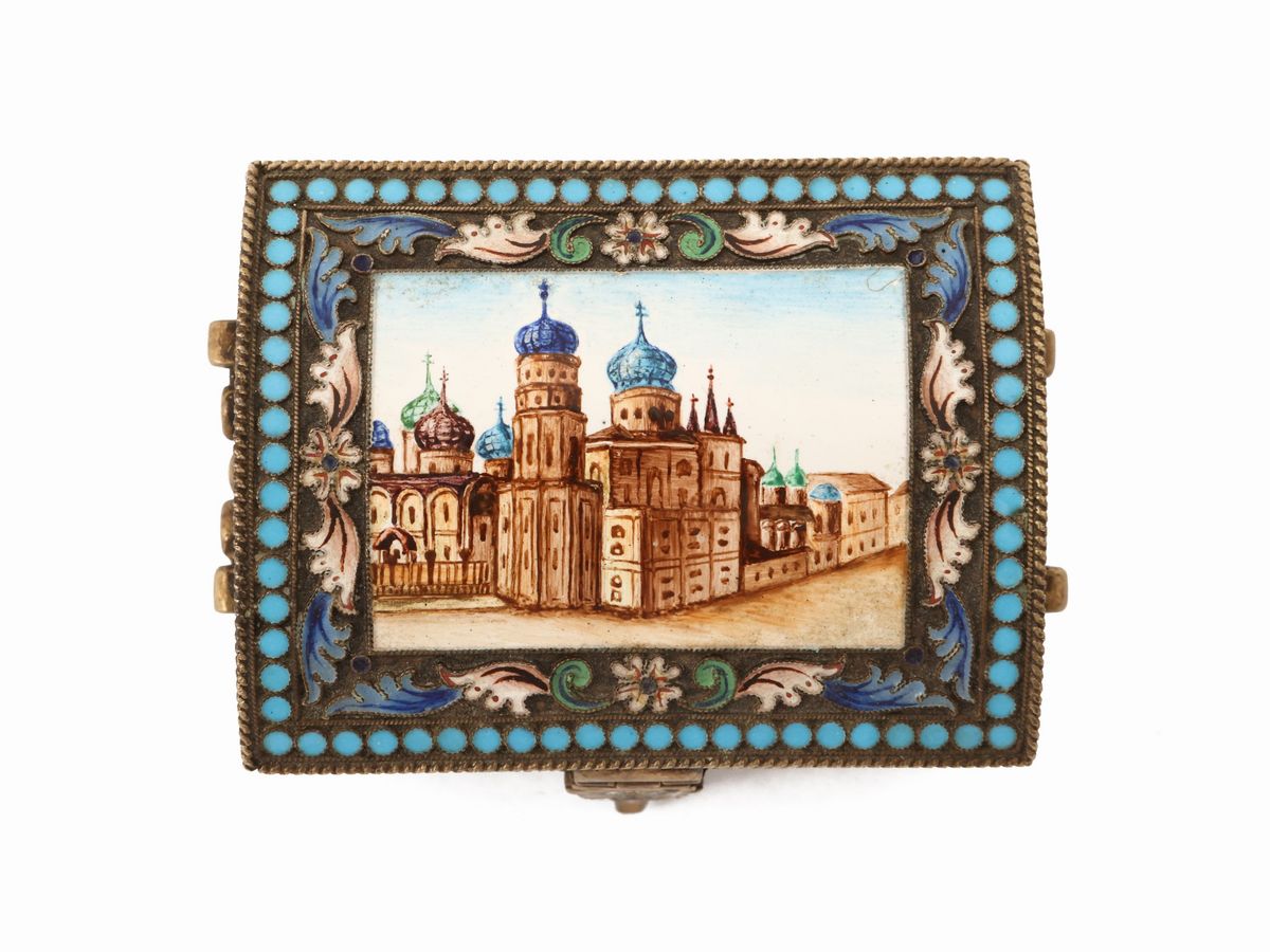 Piccolo Scrigno in Argento e Smalti Policromi Cloisonné, Dmitry Orlov, Mosca 1891
