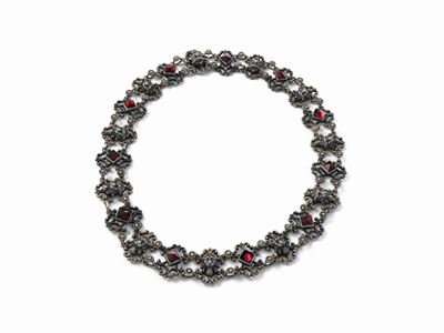 Girocollo in Argento e Granati Foiledback