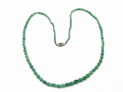 Collana di Smeraldi con Fermezza in Oro e Argento con Diamanti e Smeraldo