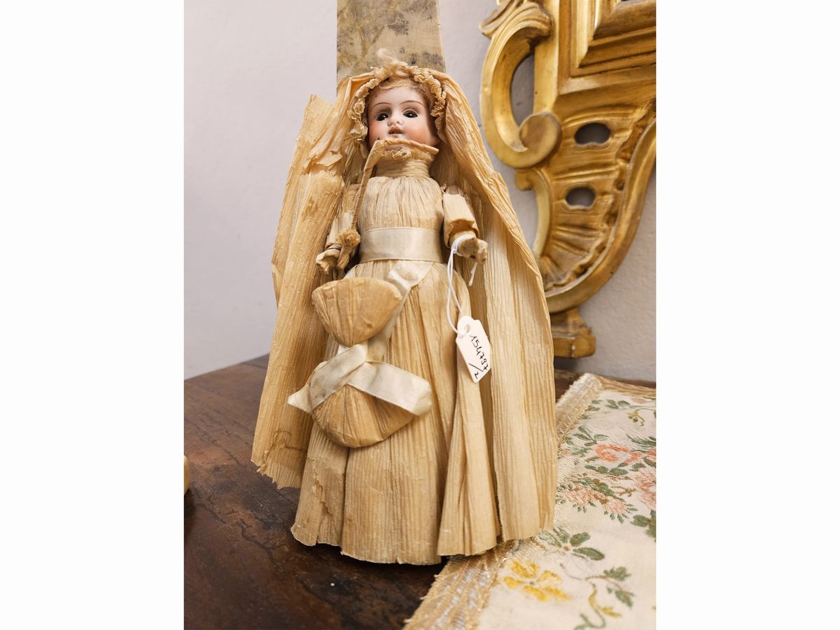 Due Bamboline con Testa in Biscuit