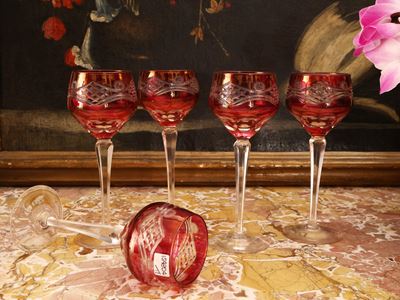 Serie di Dodici Calici in Cristallo Doppio Rosso di Boemia