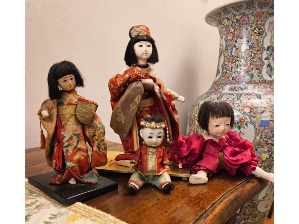 Four Japanese dolls