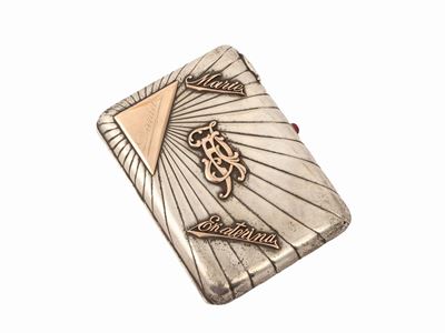 Scatola Portasigarette in Argento e Oro, Russia, 1908-1917