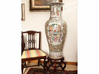 Monumentale Vaso a Balaustro in Porcellana