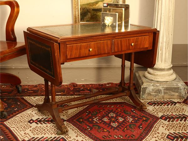 Low table with mahogany feather strips