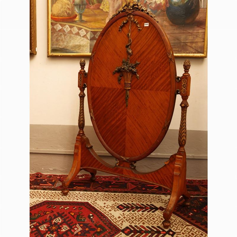 Piccolo Parafuoco in Satinwood