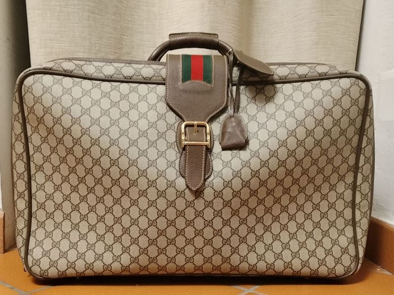 Gucci, Valigia Morbida in Tela Monogram Gg Impermeabilizzata
