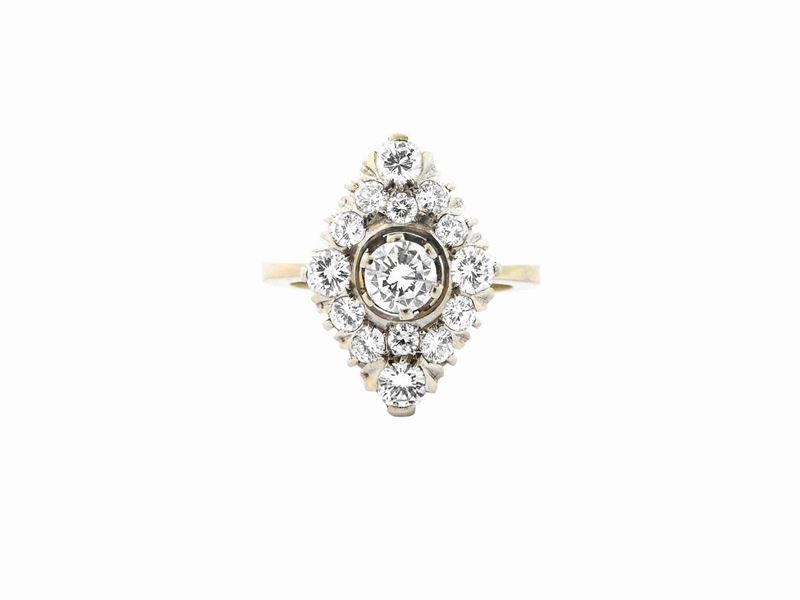 Anello in Oro Bianco con Diamanti