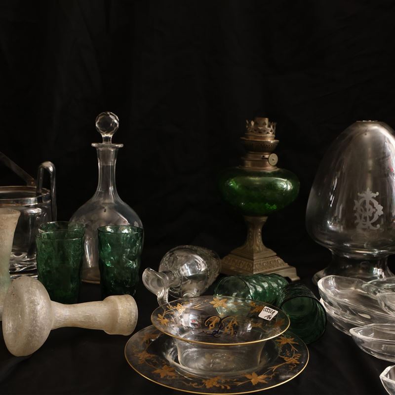 Assortimento di Accessori per la Casa e la Tavola in Vetro