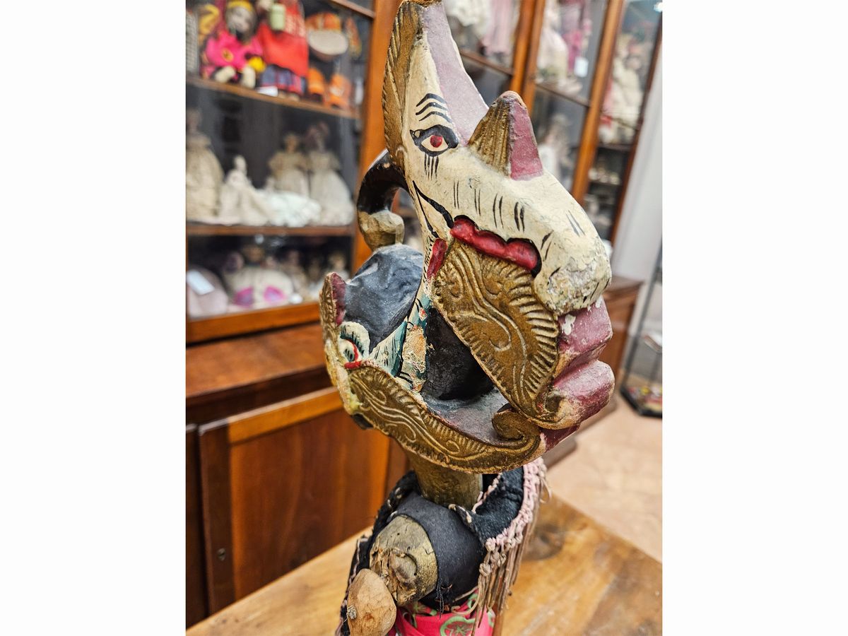 Wayang Golek Burattino Indonesiano