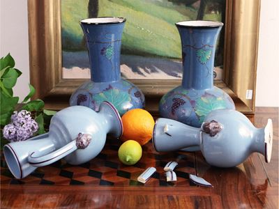 Due Coppie di Vasi in Maiolica