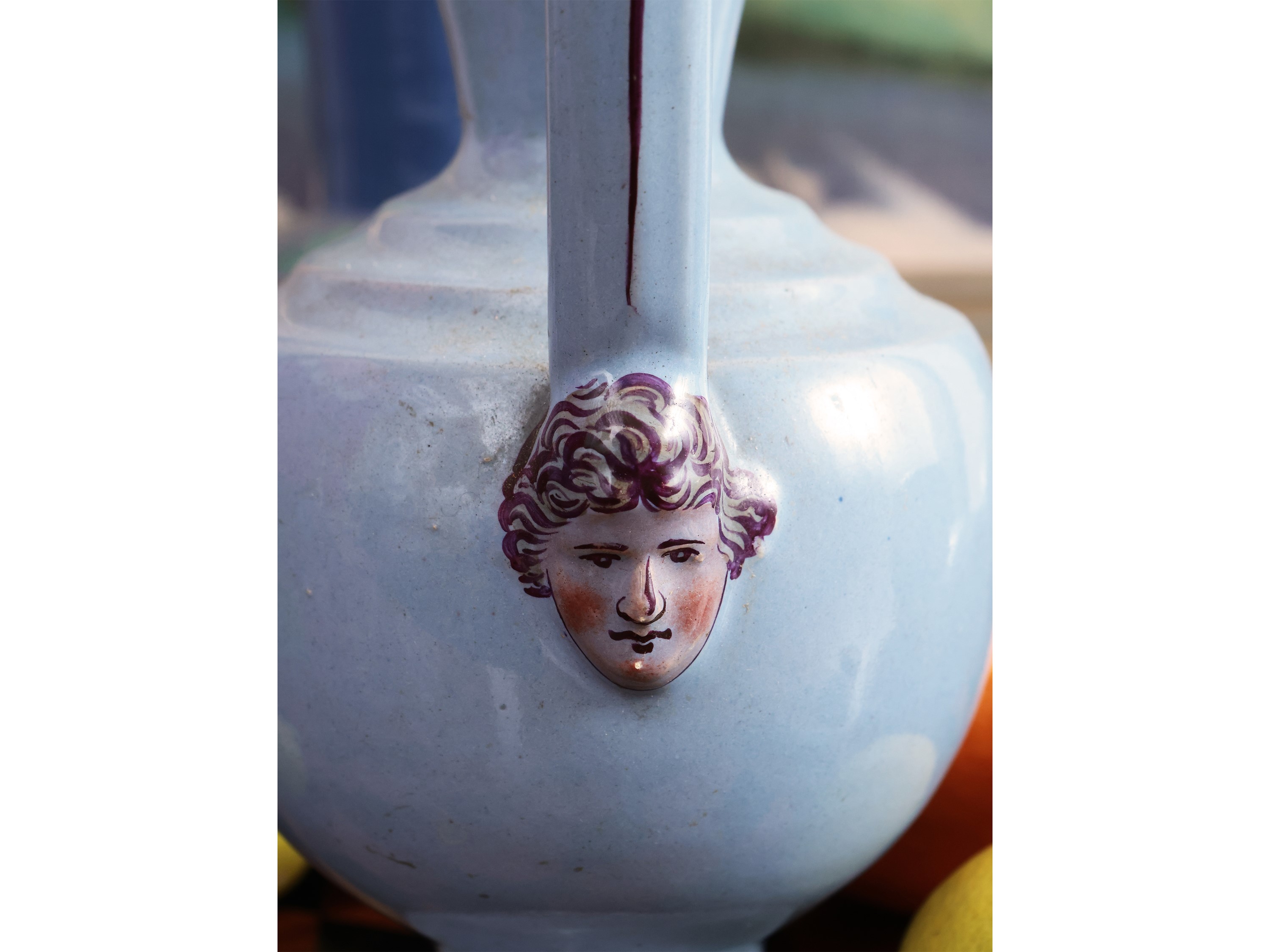 Due Coppie di Vasi in Maiolica