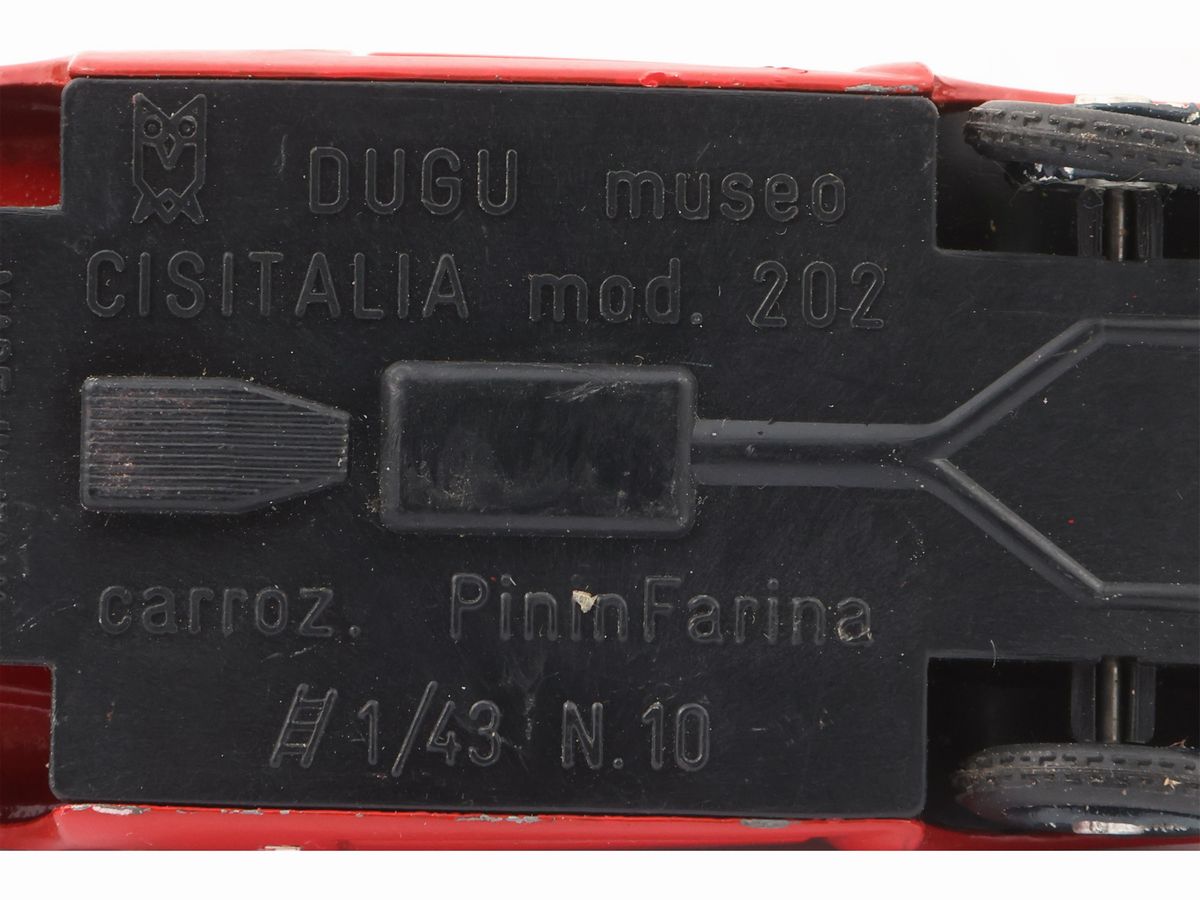 Dugu, 9 Modellini di Auto D'epoca
