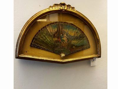 Ventaglio Decorativo in Lacca