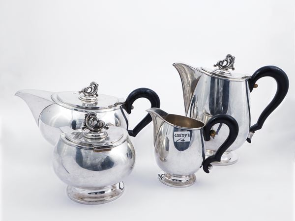 Silver tea and coffee set  - Auction A florentine house. Between tradition and modernity Silvers - I - - Maison Bibelot - Casa d'Aste Firenze - Milano