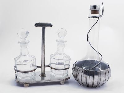 Due Accessori da Tavola in Vetro e Argento