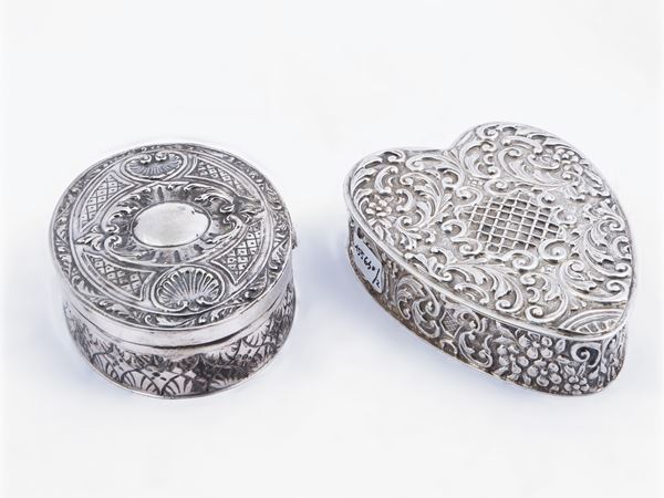 Two silver boxes  - Auction A florentine house. Between tradition and modernity Silvers - I - - Maison Bibelot - Casa d'Aste Firenze - Milano