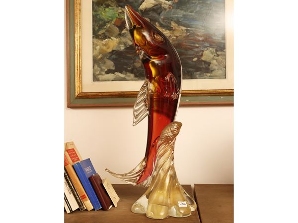 Large fish in caramel-coloured blown glass