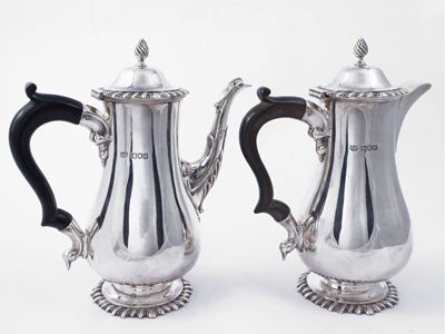 Set in Argento con Teiera e Caffettiera, Londra 1898