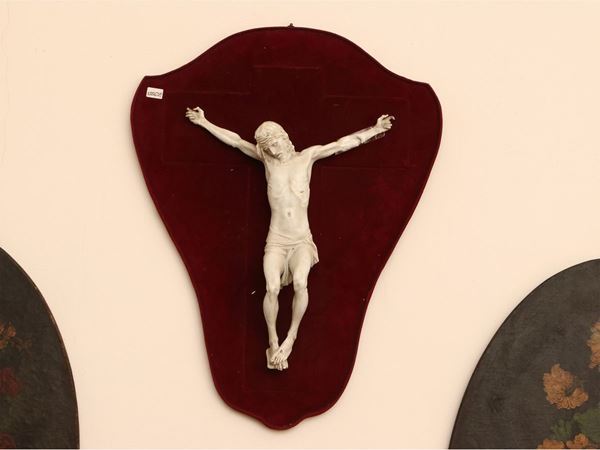 Cristo in porcellana
