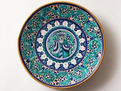 Coppia di Piatti da Parata in Ceramica
