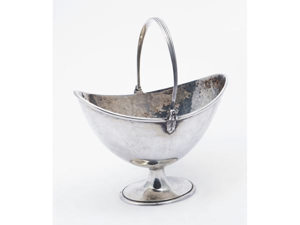 Silver basket, London 1756