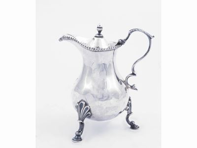 Piccola Caffettiera Solitaire in Argento, Londra 1763