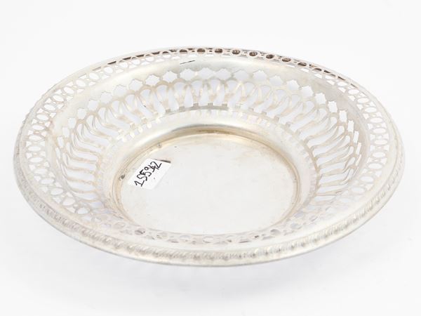 Openwork basket in sterling silver  - Auction A florentine house. Between tradition and modernity Silvers - I - - Maison Bibelot - Casa d'Aste Firenze - Milano