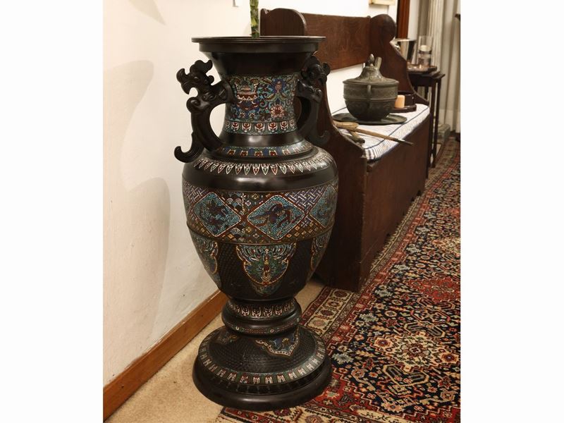 Grande Vaso in Bronzo e Smalti Cloisonné