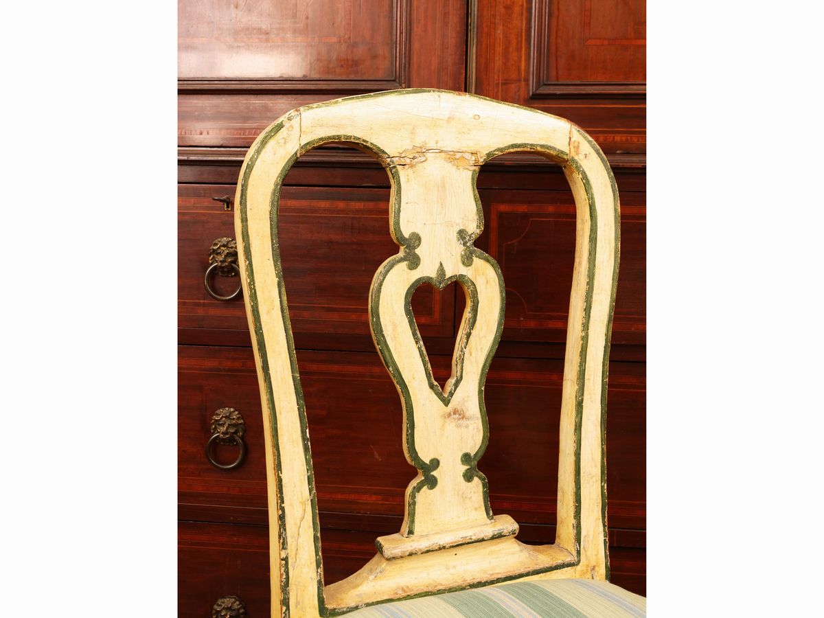Piccola Sedia in Legno Laccato Color Burro