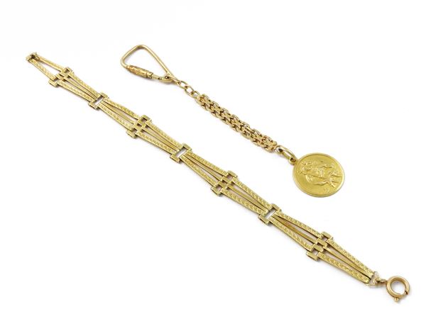 Yellow gold bracelet and key ring