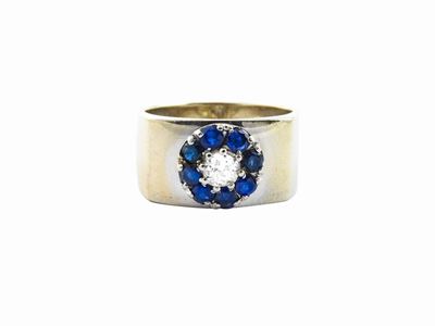Anello a Fascia in Oro Bianco con Diamante e Zaffiri
