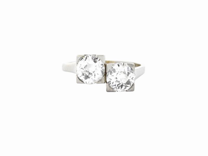 Anello Contrarié in Oro Bianco con Diamanti