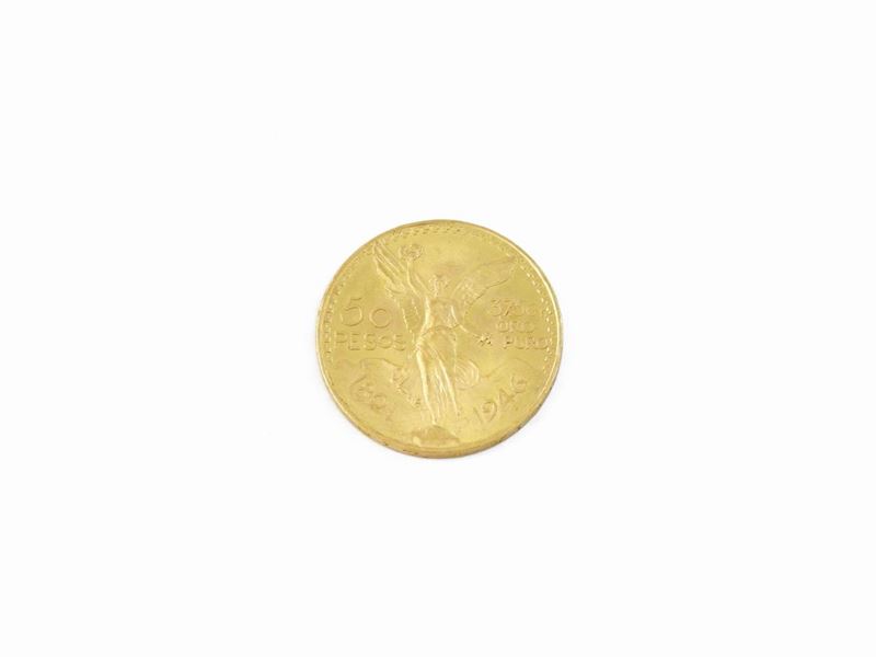 Una Moneta da 50 Pesos Messicani in Oro