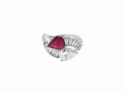 Anello Contrarié in Oro Bianco con Diamanti e Rubino