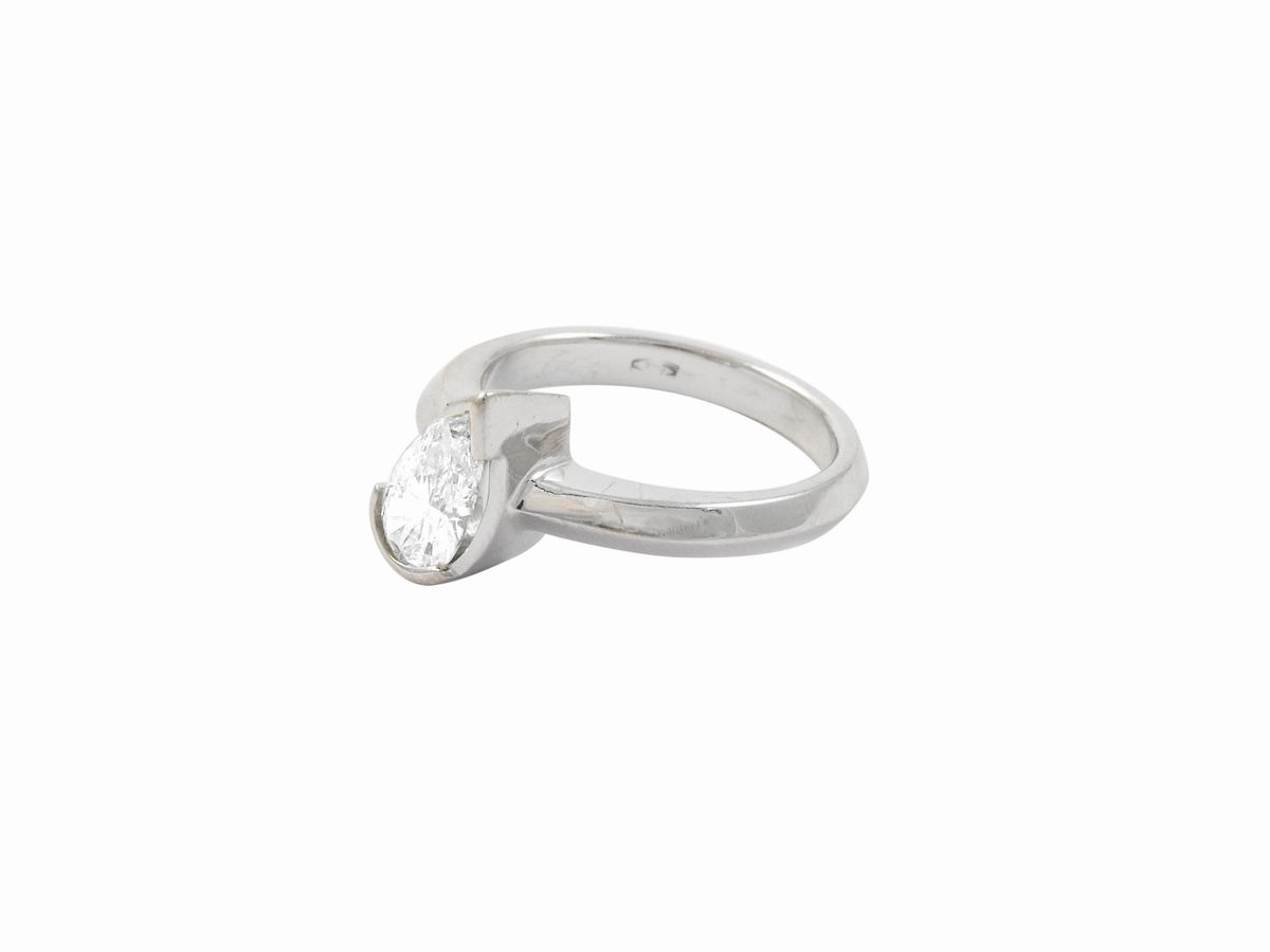 Anello Solitario in Oro Bianco con Diamante