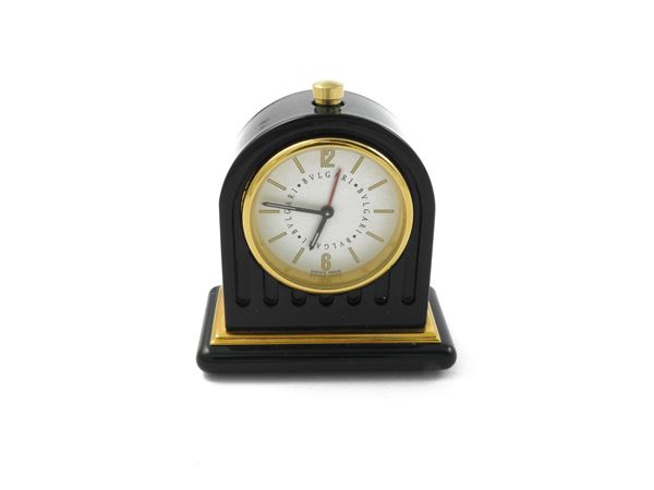 Bulgari alarm clock in green enamelled metal