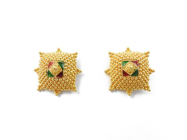 Two pairs of earrings and a pair of cufflinks in high title gold
